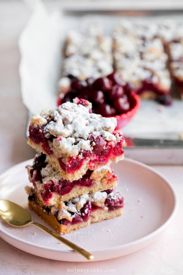 Cherry and almond crumble slice
