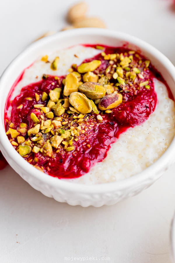 Tapioca pudding with rhubarb and pistachios