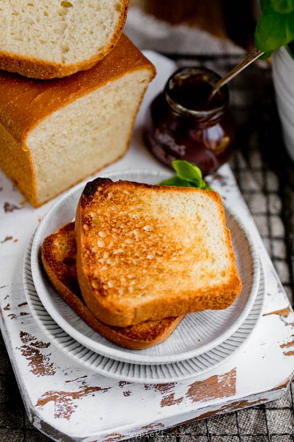 Soft homemade sandwich bread
