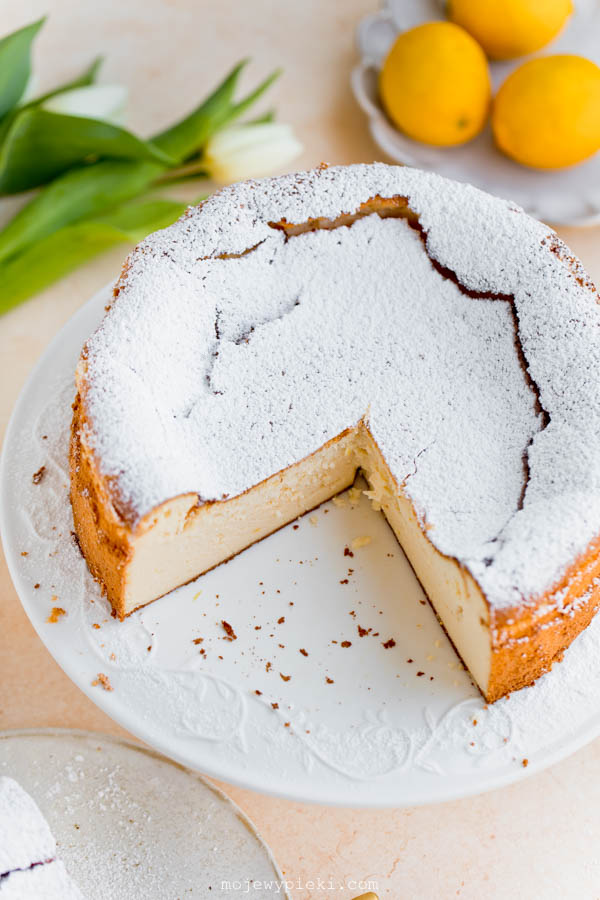 fluffy lemon cheesecake