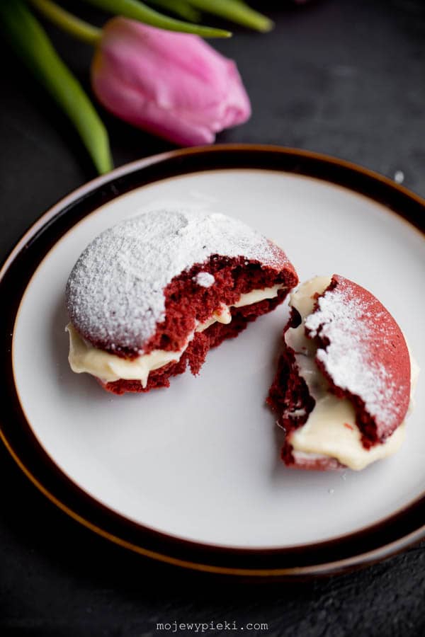 Red Velvet Whoopie Pies