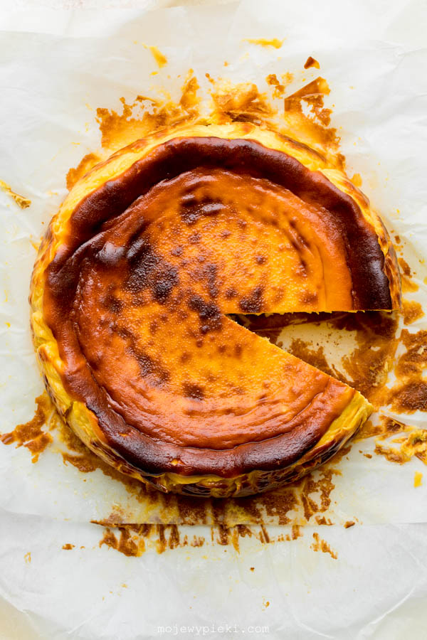 Basque mango cheesecake