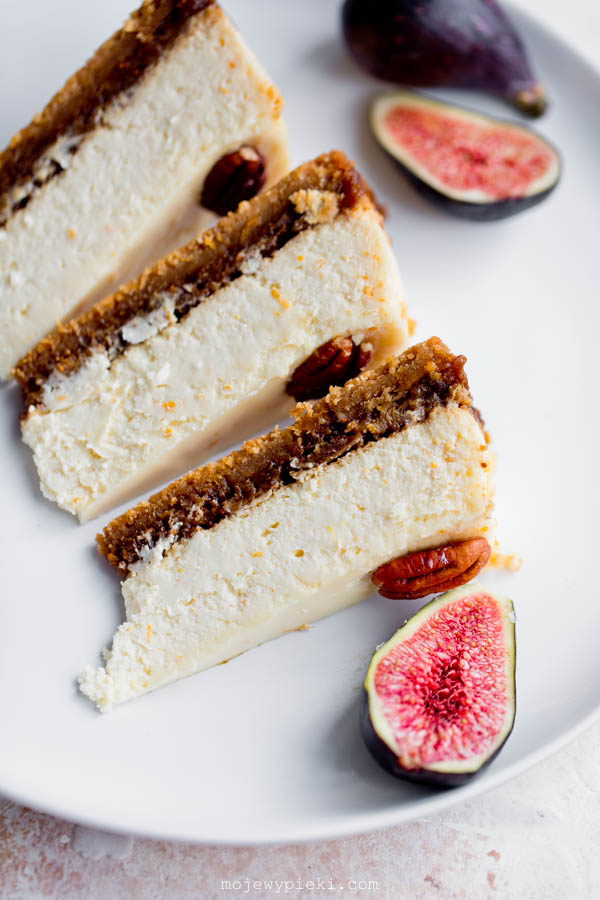 Fig and cinnamon cheesecake