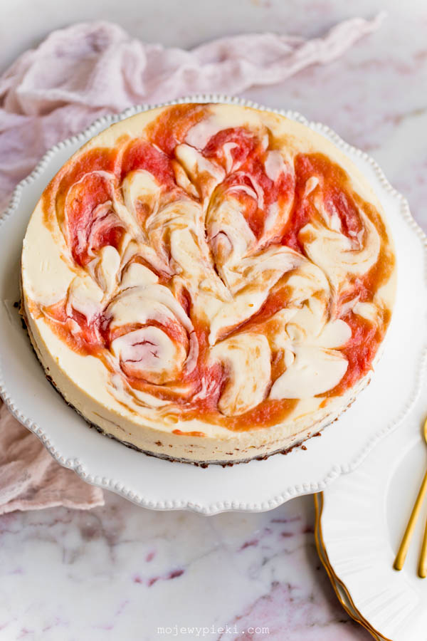 White chocolate and rhubarb cheesecake