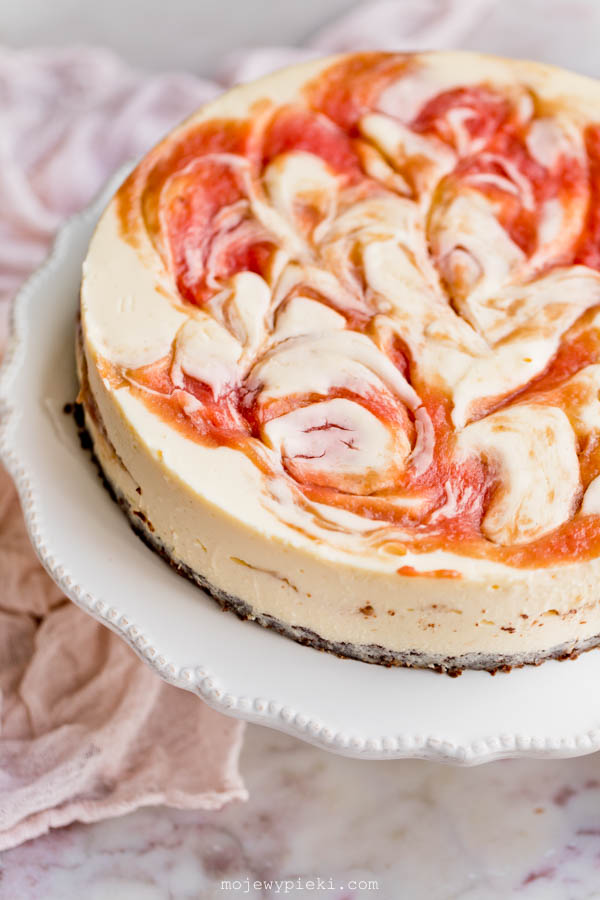 White chocolate and rhubarb cheesecake