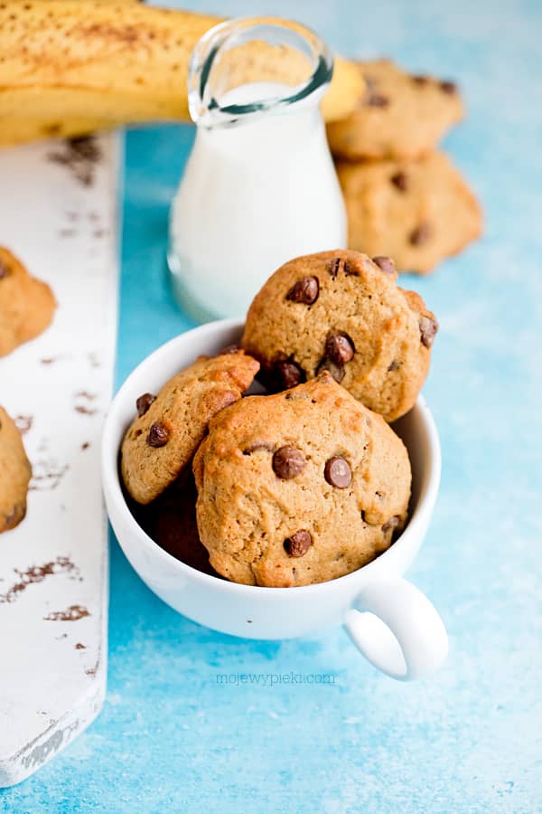 Banana chocolate chip cookies