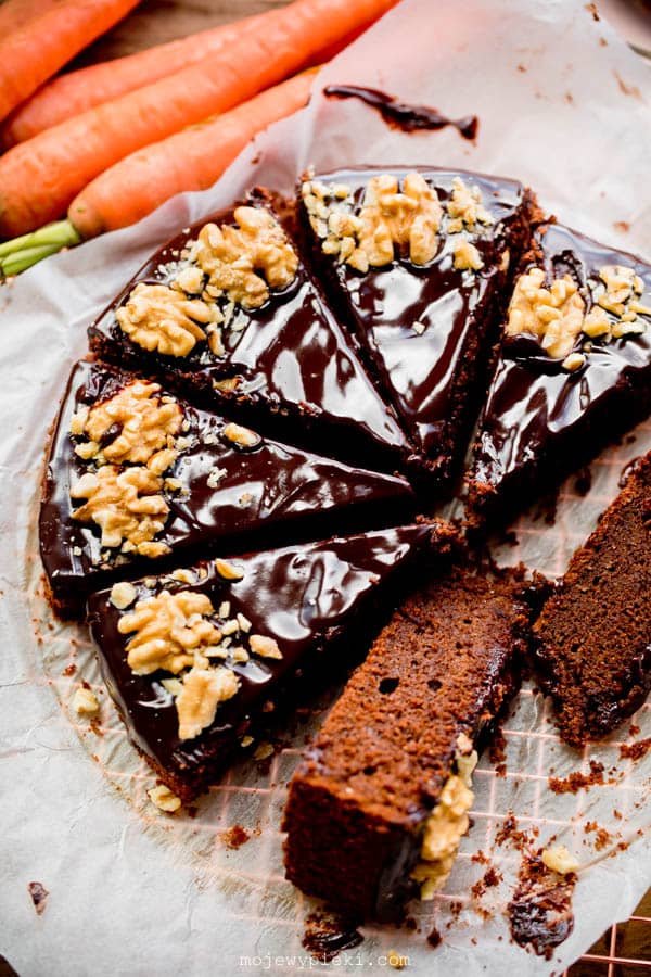Chocolate carrot cake