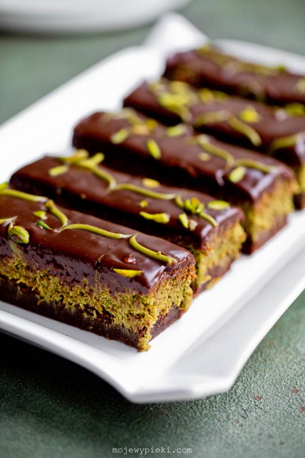 Dubai chocolate brownies