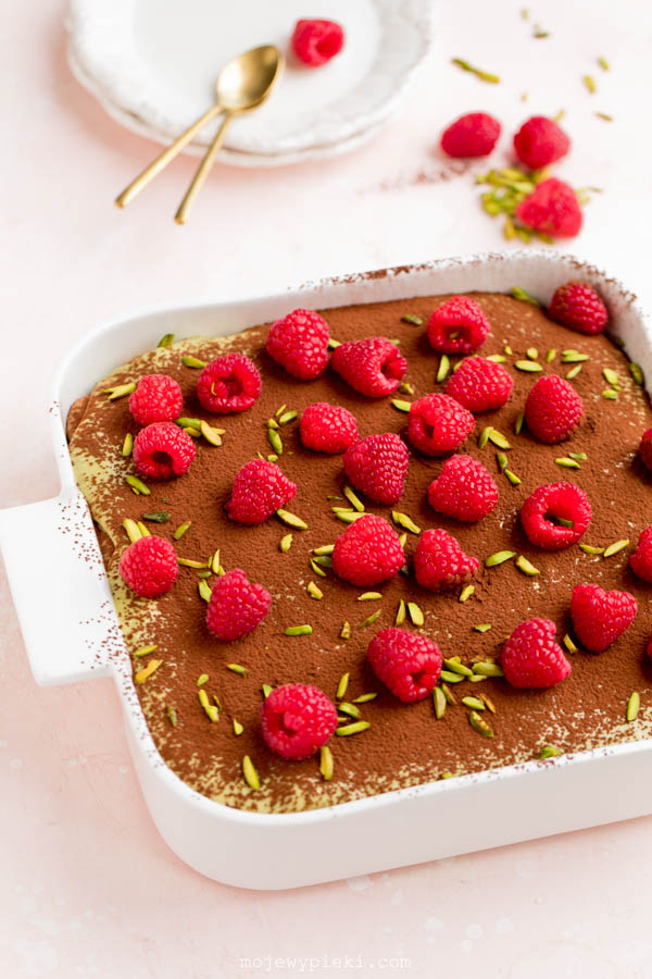 Pistachio tiramisu