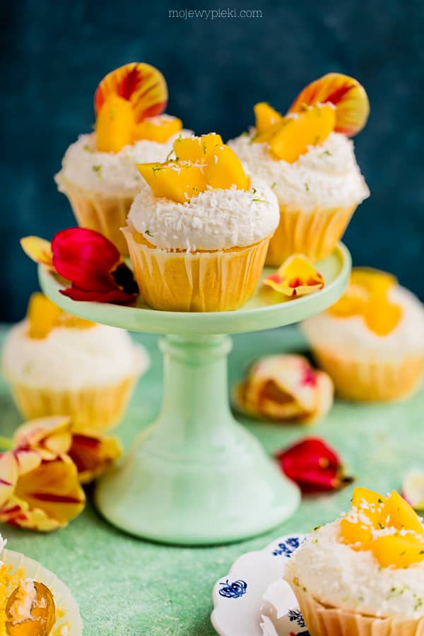 Mango cupcakes with coconut cream