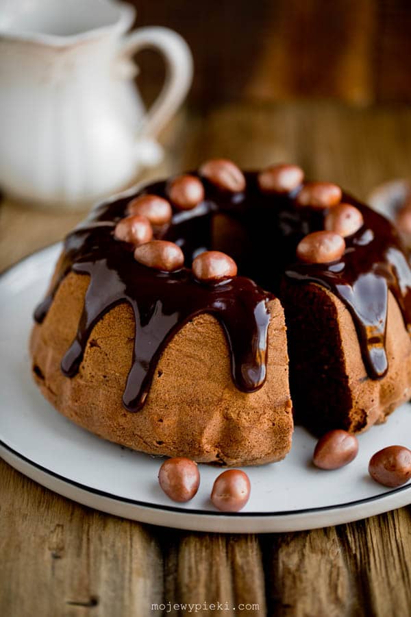 Chocolate egg white Bundt cake