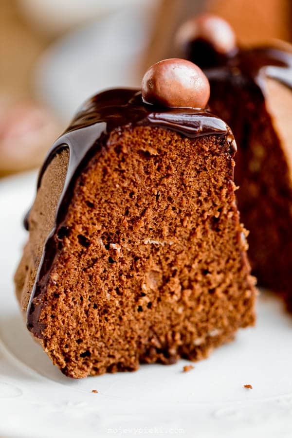 Chocolate egg white Bundt cake