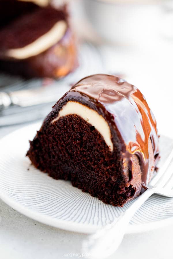 Chocolate bundt cake with cheesecake filling