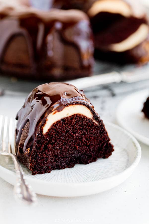 Chocolate bundt cake with cheesecake filling