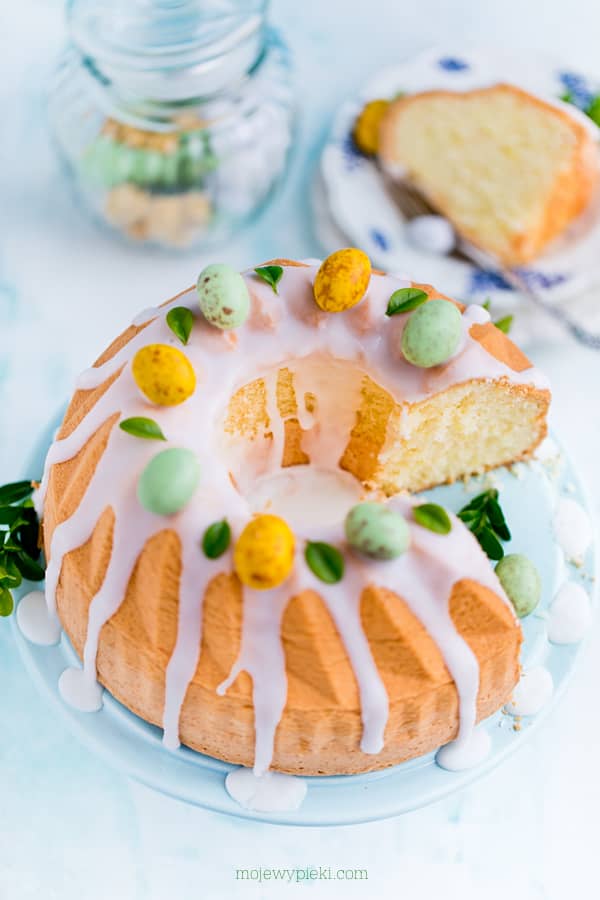 Mayonnaise bundt cake