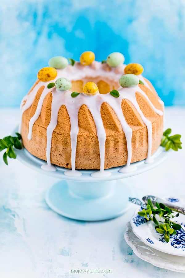 Mayonnaise bundt cake