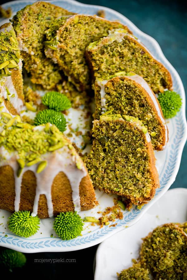 Pistachio Easter Bundt cake