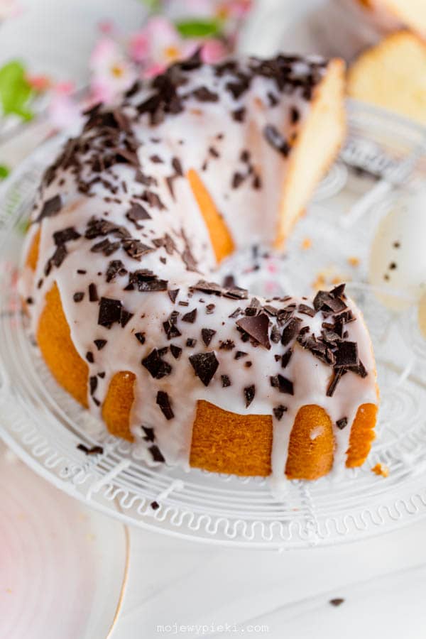 Hot milk bundt cake