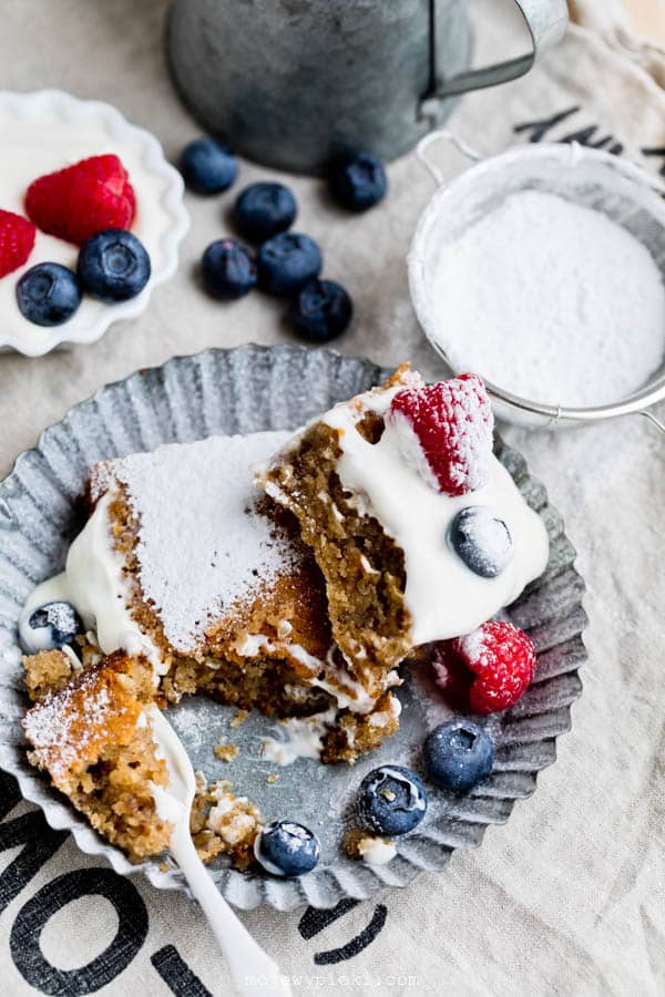 Almonds and walnuts blondie