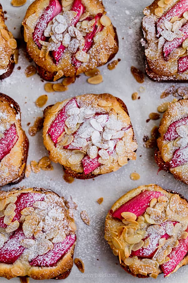 Rhubarb bostock