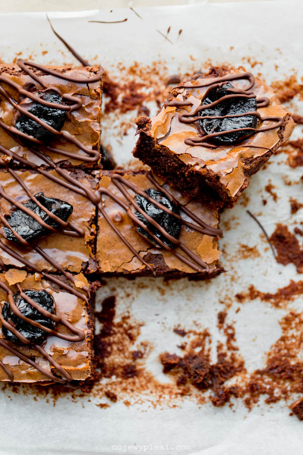 Prune in Chocolate brownies