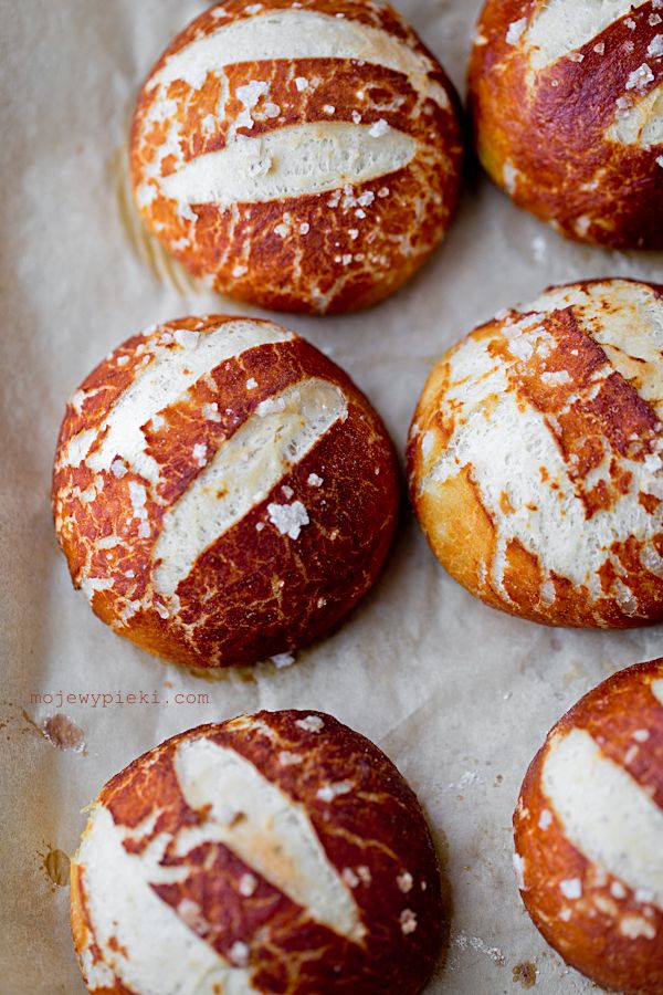 Pretzel rolls
