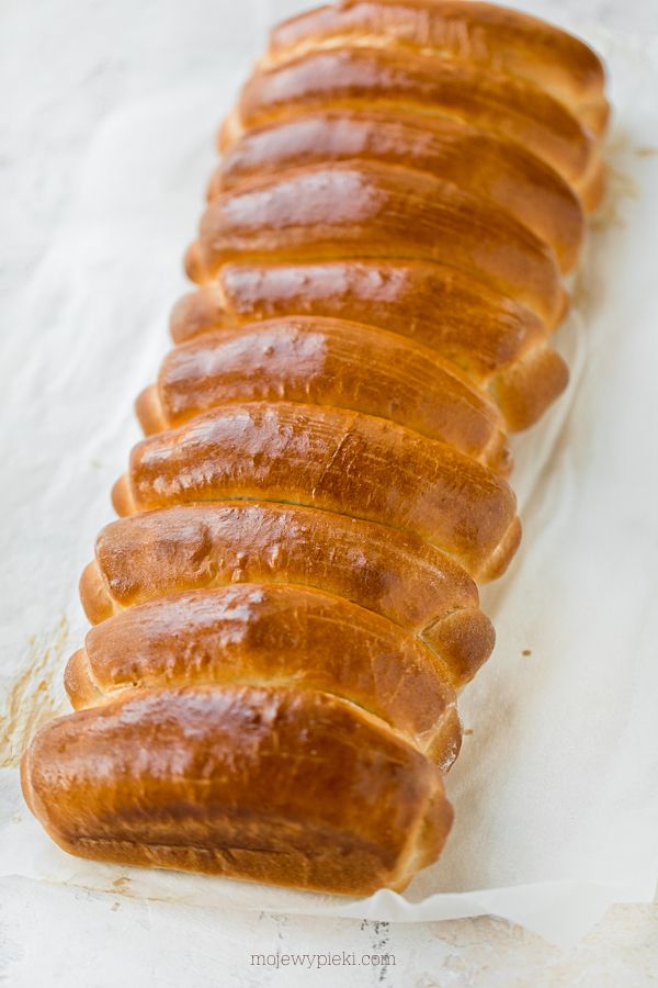 Hot dog buns