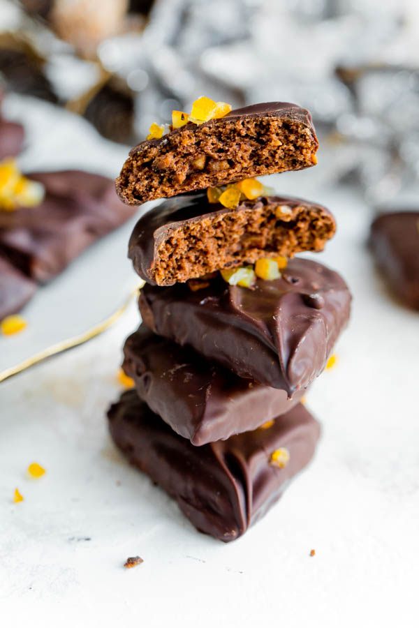 Mostaccioli (Mustaccioli) Cookies