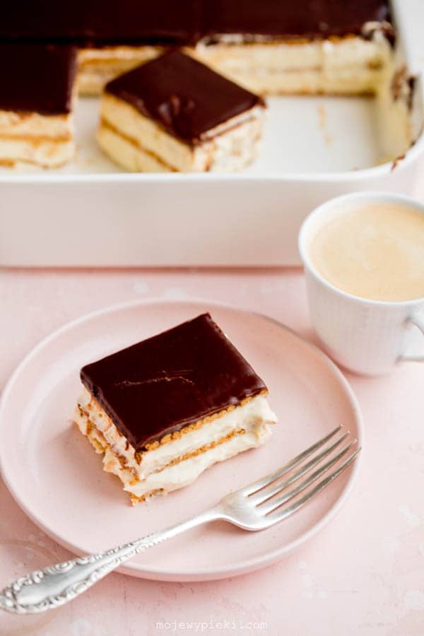 No-bake eclair cake