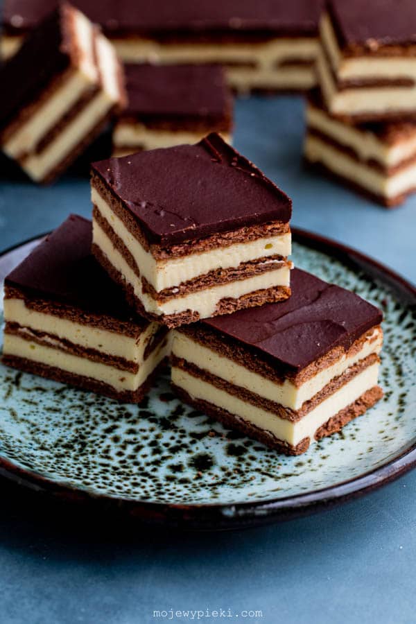 No-bake Milky Way cake