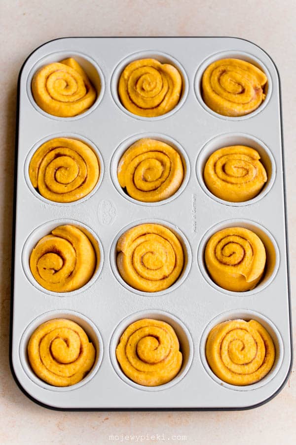 Pumpkin cinnamon sugar rolls
