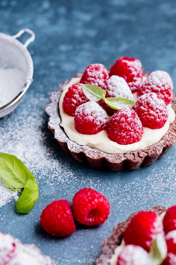 Chocolate raspberry tartlets