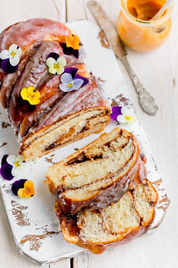 Dulce de leche brioche babka