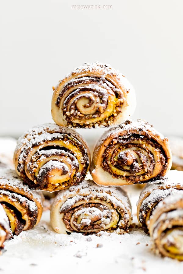 Nutella, sesame and hazelnut rolls