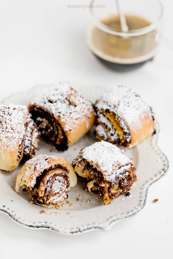 Nutella, sesame and hazelnut rolls