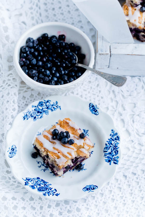 Blueberry squares