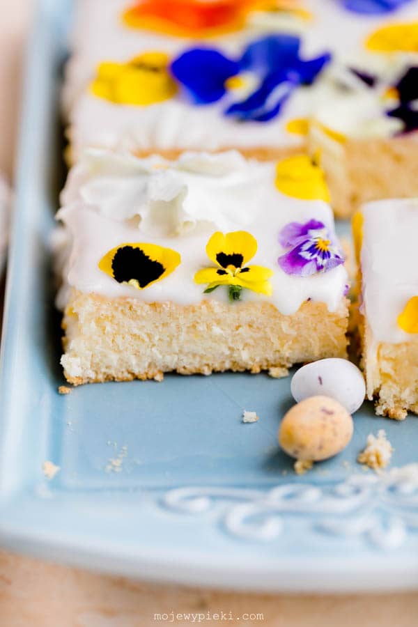 Traditional Polish boiled lemon mazurek