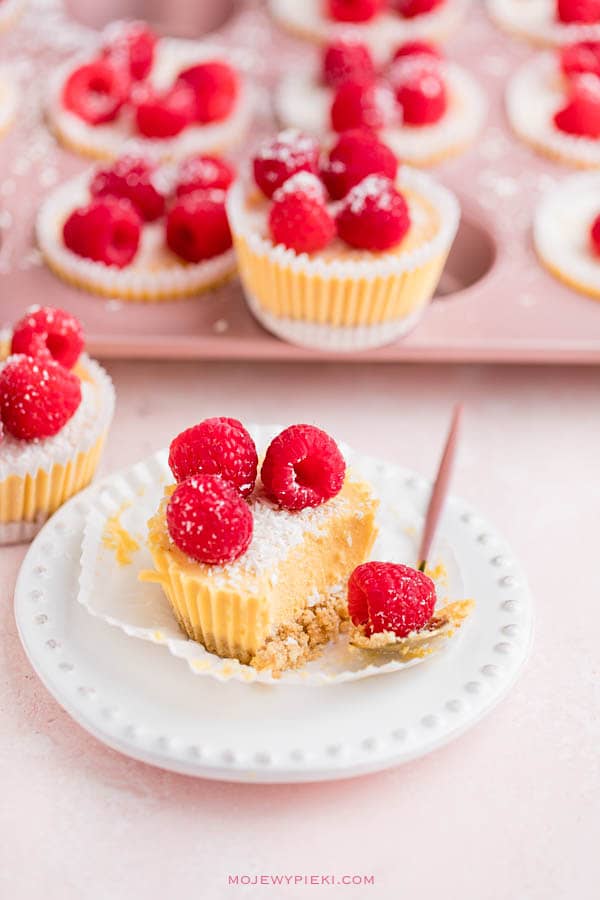 Mini mango lassi cheesecakes