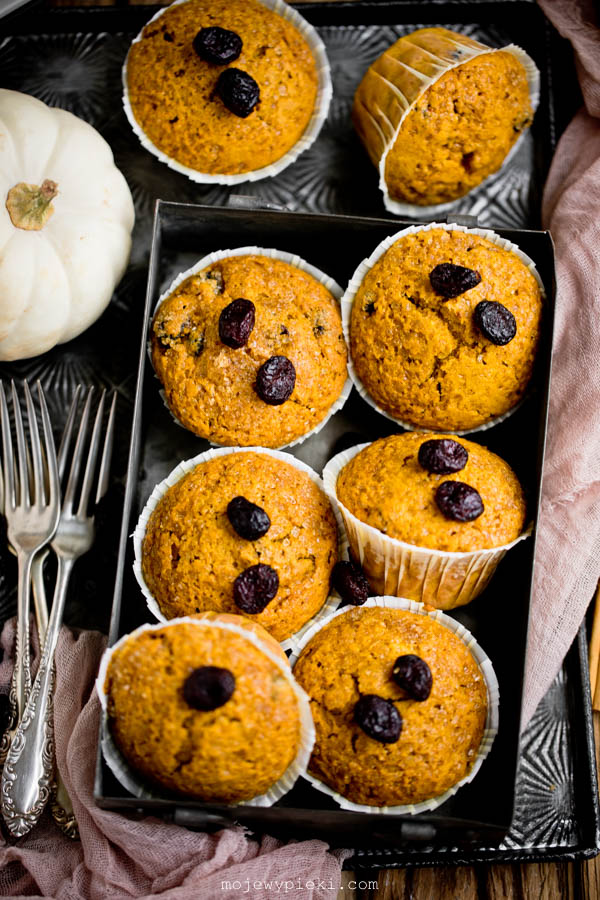 Pumpkin cranberry muffins