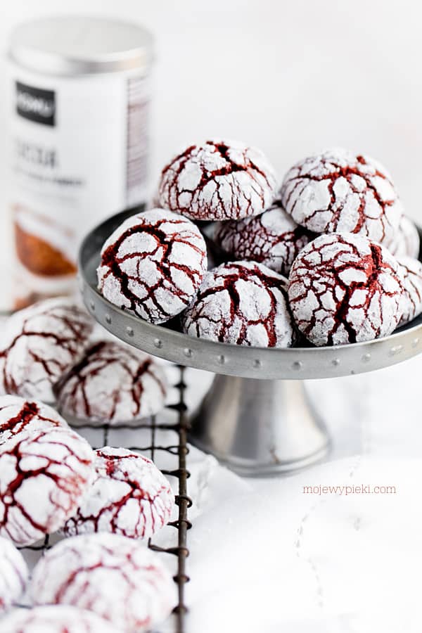 Red Velvet crinkle cookies