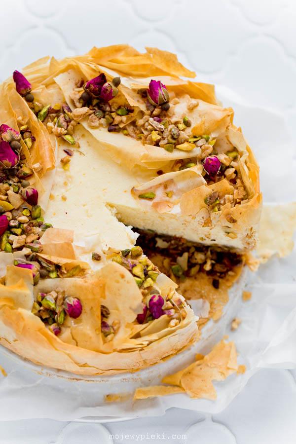 Baklava cheesecake