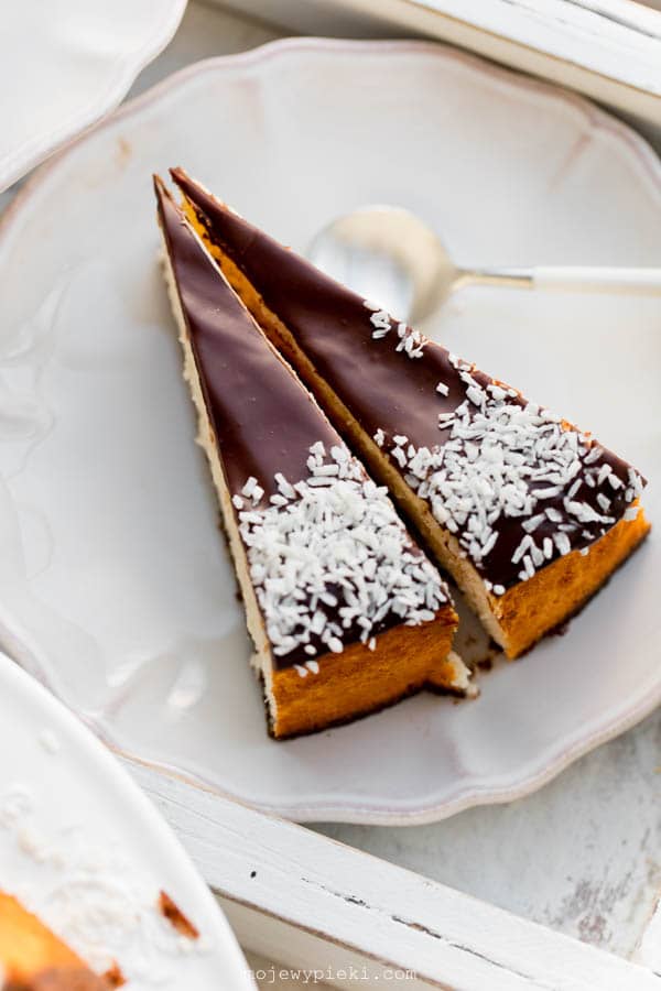 Bounty cheesecake