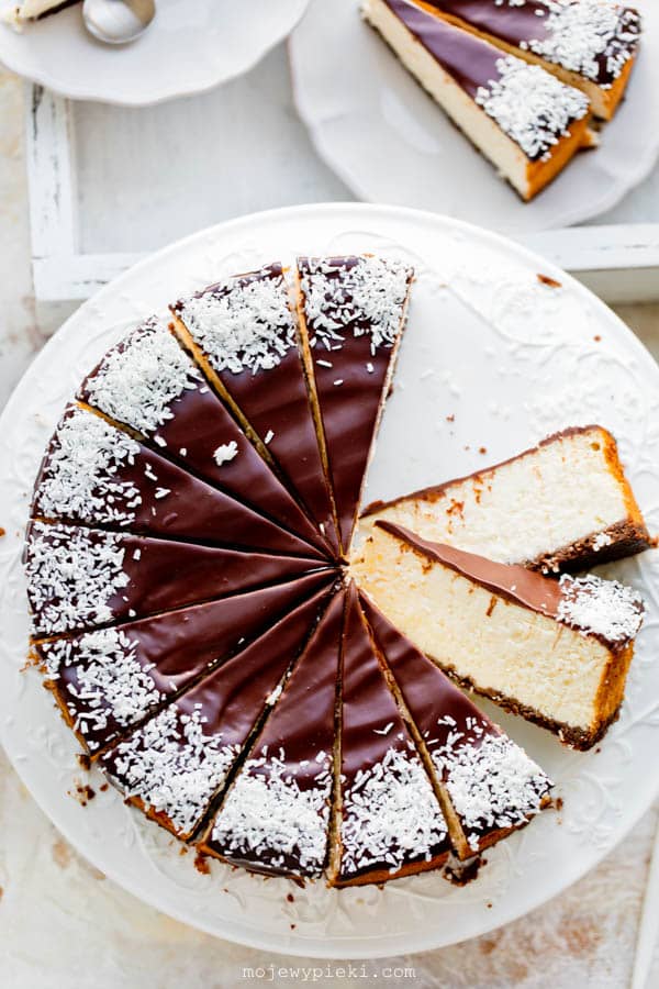Bounty cheesecake
