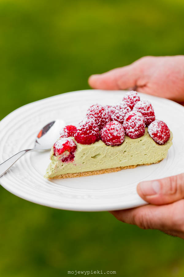 No-bake pistachio cheesecake