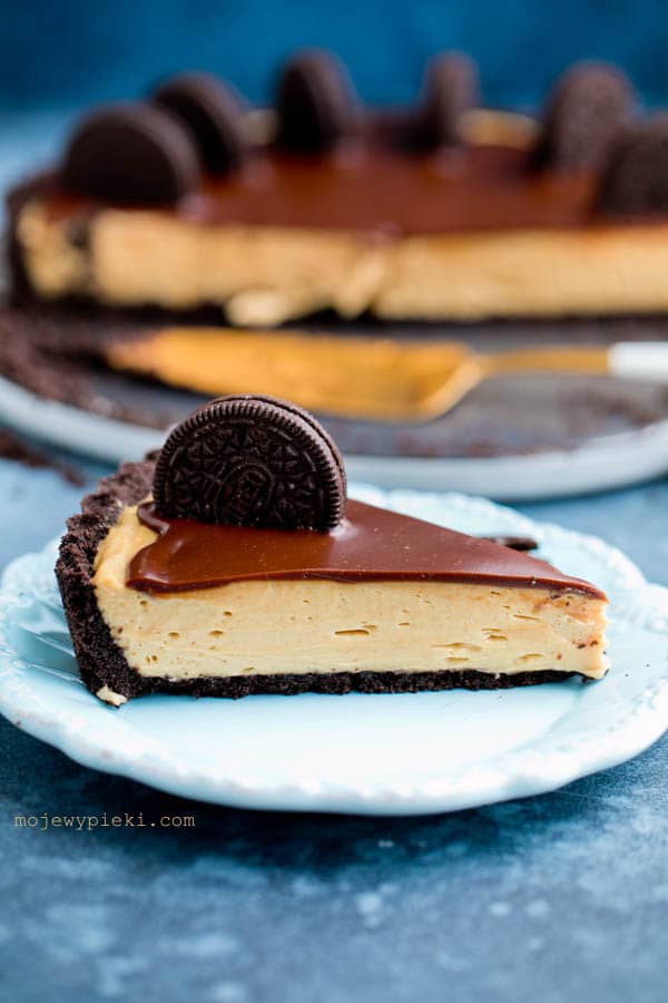 Oreo and peanut butter pie