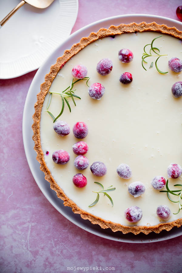 Cranberry and white chocolate tart