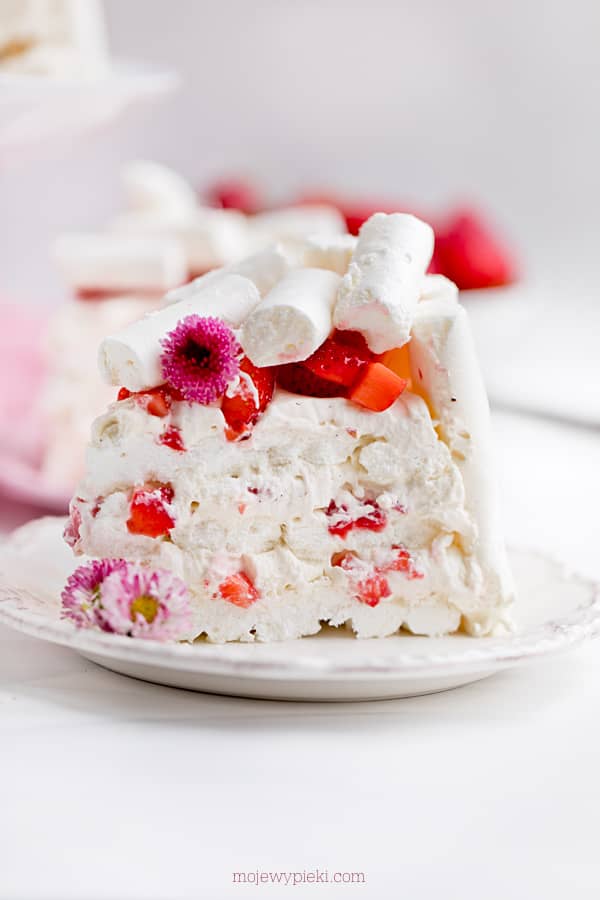Strawberry Concorde cake