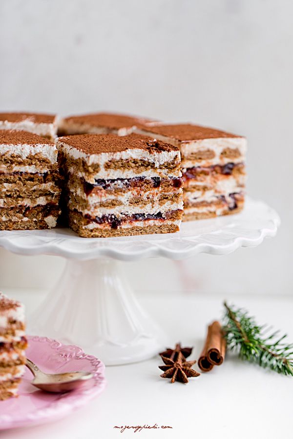 Spiced plum and cream biscuit cake