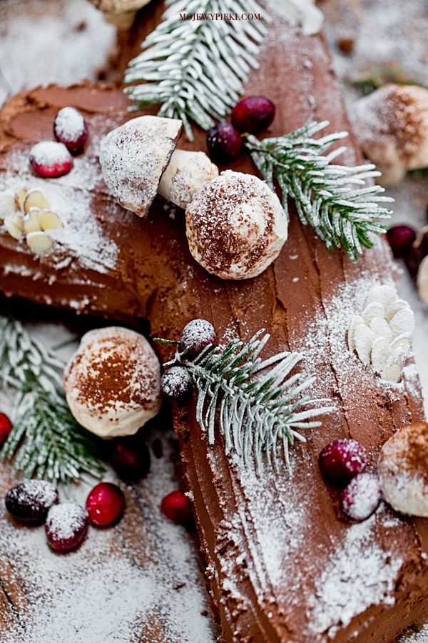Bûche de Noël - French Christmas Yule log