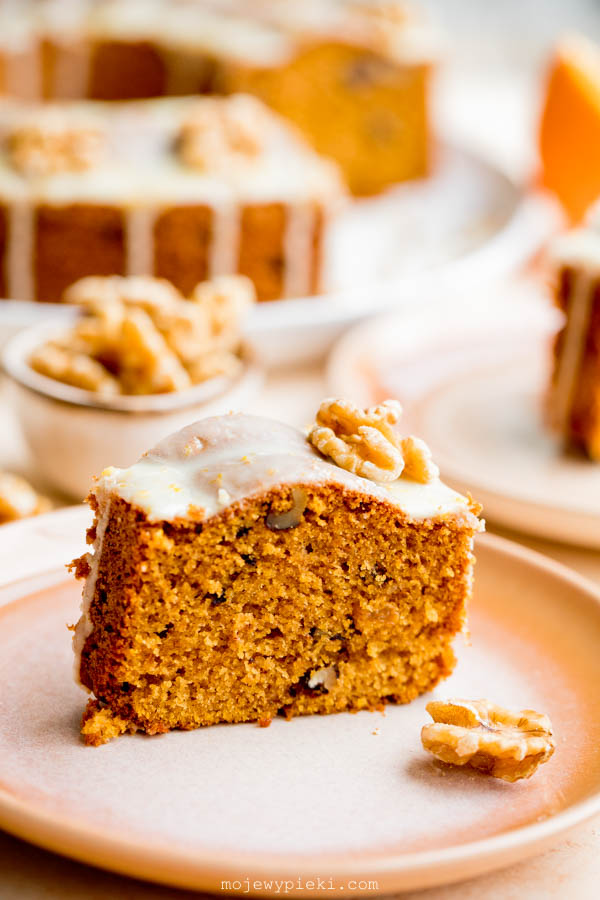 Pumpkin and orange cake
